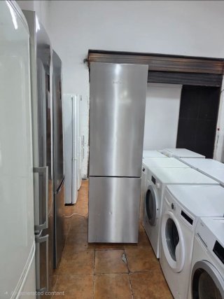 NEVERA MIELE CON GARANTIA Y ENVIO
