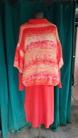 Conjunto de Vestido y Jersey
