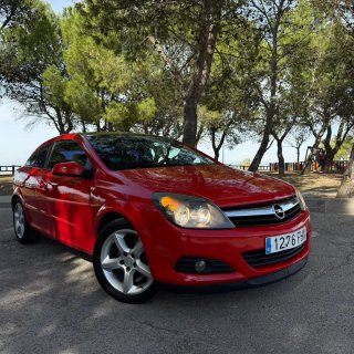 Opel Astra GTC pegatina C