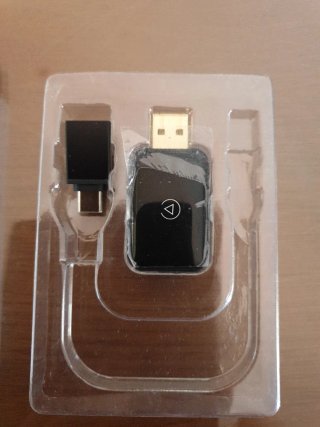 Adaptador Inalámbrico CarPlay y Android Auto
