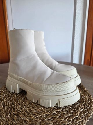 Botines Bershka Blancos Talla 40