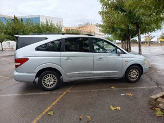 SsangYong Rodius 2005