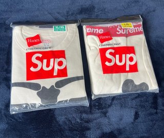 Conjunto Térmico Supreme x Hanes Bones