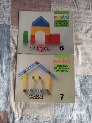 2 CUADERNOS DE LECTURA Y ESCRITURA DE EDEBÉ.