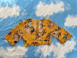 Blusa Crop Estampada