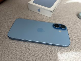 iPhone 17 Azul