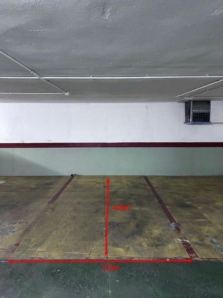 Garaje en venta en Jaume Roig en Valencia