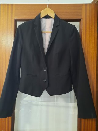 Blazer Entallada Negra