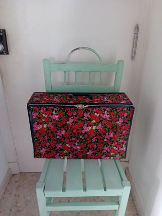 Maleta Vintage Estampado Floral