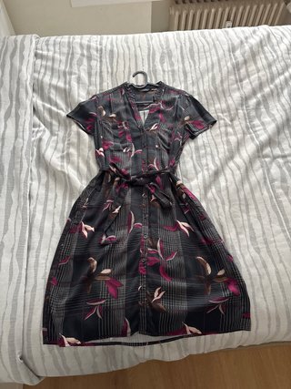 Vestido Estampado con Cinturón