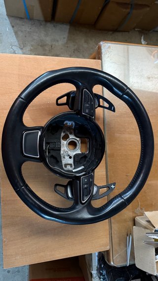 Volante Audi A3 8V S-Line