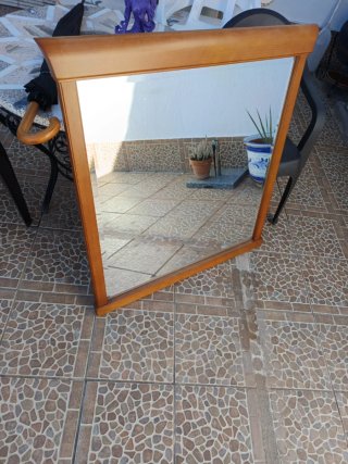Espejo de Pared con Marco de Madera Lo Regalo