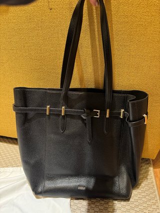 Bolso Furla Negro piel robusta ideal portátil