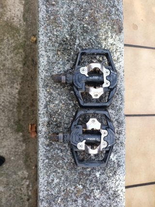 Pedales Shimano calas