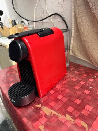 Macchina da caffè Nespresso Essenza Mini