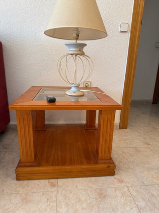 Mesa Auxiliar de Madera y Cristal