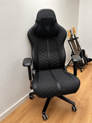 Silla Gaming Razer Enki Negra