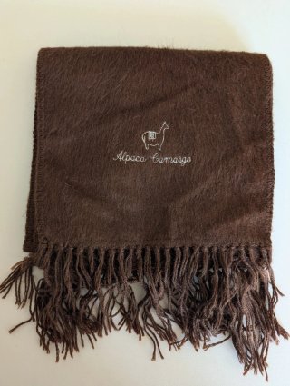 Bufanda de Alpaca Camargo color marrón oscuro