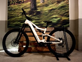 Bicicleta Eléctrica de Montaña Focus