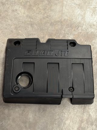 Tapa Motor FIAT 1.9 JTD
