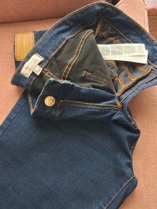 Pantalón Vaquero Cortefiel Talla 40. Pitillo
