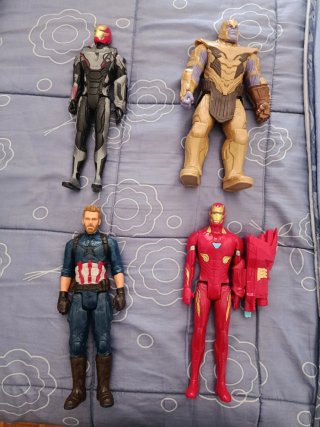 Set de 4 Figuras Marvel