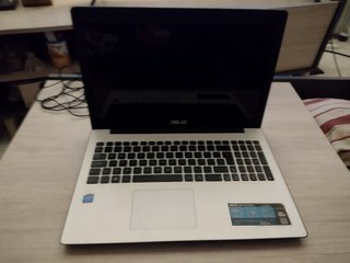Portátil ASUS 15 pulgadas