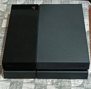 Consola PlayStation 4 (PS4) Negra