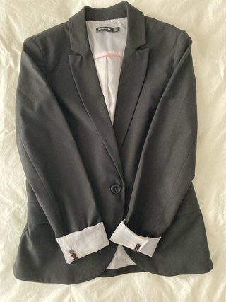 Blazer Negro Stradivarius Talla XS