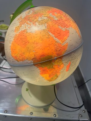 Bola del Mundo con Luz