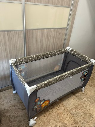 Cuna de viaje BBGo y colchón plegable