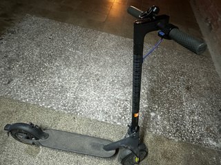 Patinete Eléctrico Xiaomi Mi Electric Scooter 3