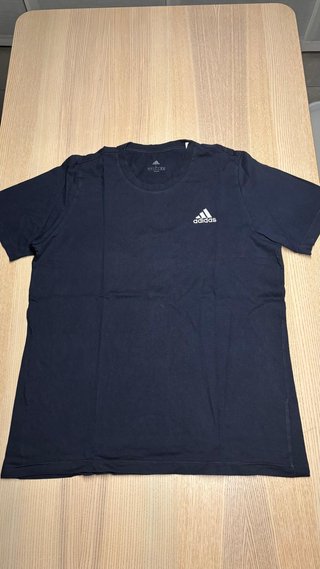 Camiseta adidas manga corta