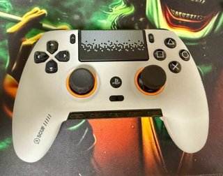 SCUF OMEGA + FACTURA