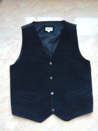 Chaleco Negro Affiniti