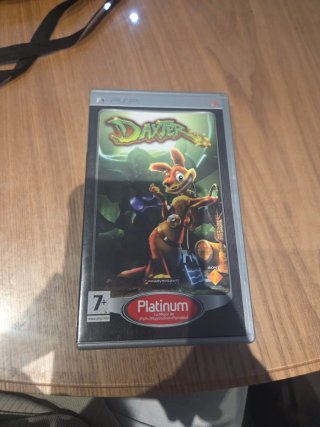 Daxter PSP COMPLETO (Caja + Manual) Funcionando
