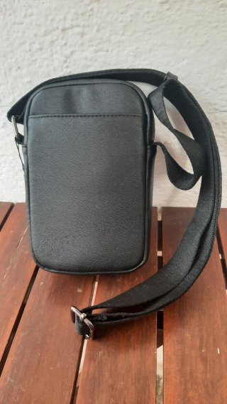 Bolsa de hombre negra