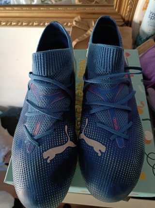 Zapatillas de fútbol para niño Marca Puma