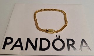 Pulsera Pandora Dorada