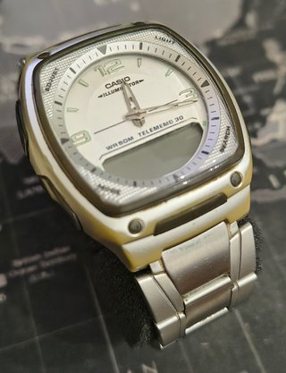 Reloj Casio 2747 AW-81