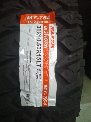 31x10.50 R15 LT 6PR 109Q RWL M+S MT-764 MAXXIS
