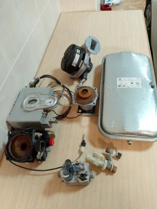 URGE VENTA Conjunto de piezas para caldera de gas