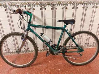 Bicicleta Monty Travel (ruedas hay que ponerlas)