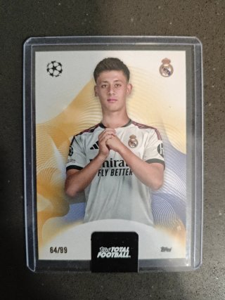Carta Topps Total Football Arda Güler 64/99