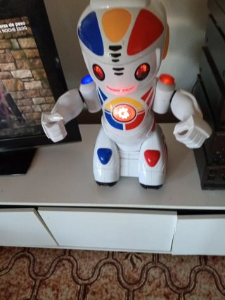 Robot Emilio
