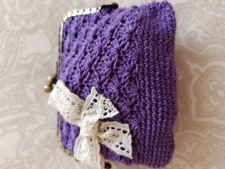 Monedero de Ganchillo Morado