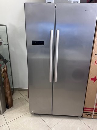 Frigorífico Americano Hisense