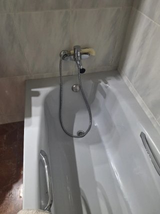 Bañera Roca Gris