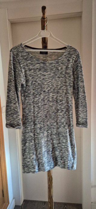 Vestido de Punto Verde y Blanco Talla S