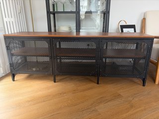Mueble TV IKEA FJÄLLBO 150 cm